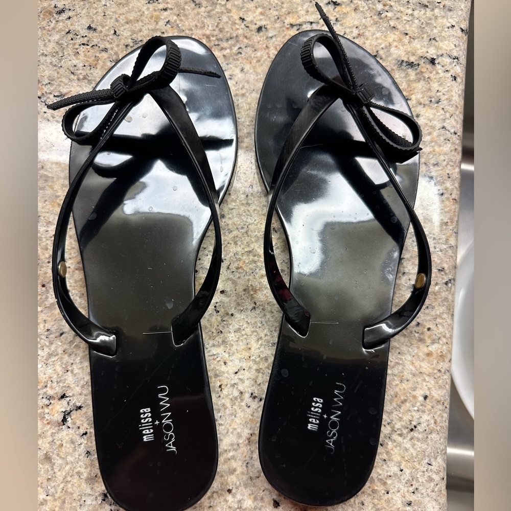 Melissa Harmonic and Jason Wu Side Bow Ribbon Thong Flip Flops in size 8